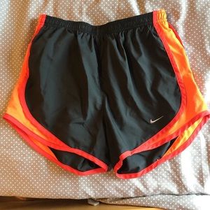 Women’s Nike shorts XS